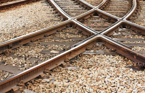 Innovation Adaptation in Urban Light-Rail Transport. Adapting Pricing and Infrastructural Innovations using Frugal Approach in Ethiopia and Nigeria’