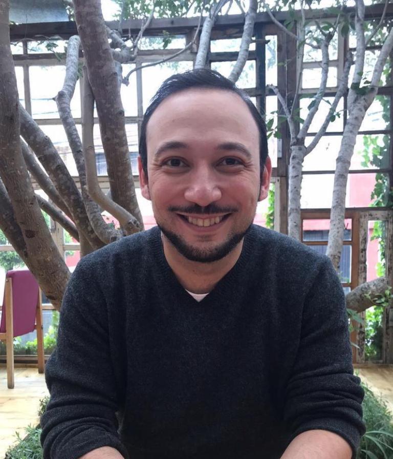 Dr Fahrad M
