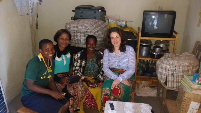 Saskia Vossenberg field work Malawi